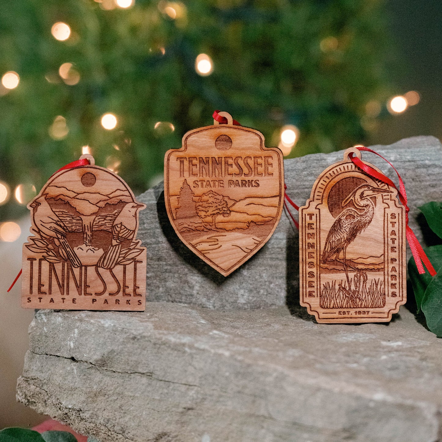 TNSP - Bird Crest Ornament